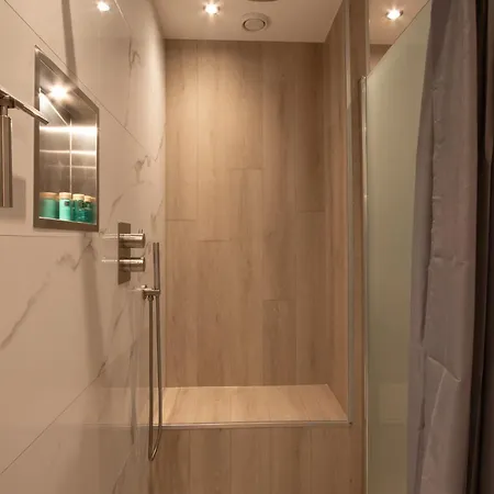 Bed and breakfast Skitter-rent 3*