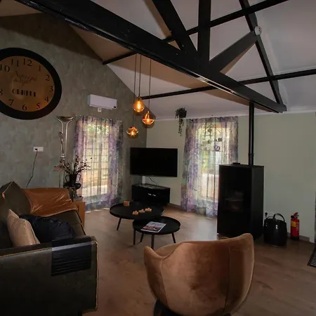 Bed and breakfast Skitter-rent Zwaagdijk-Oost