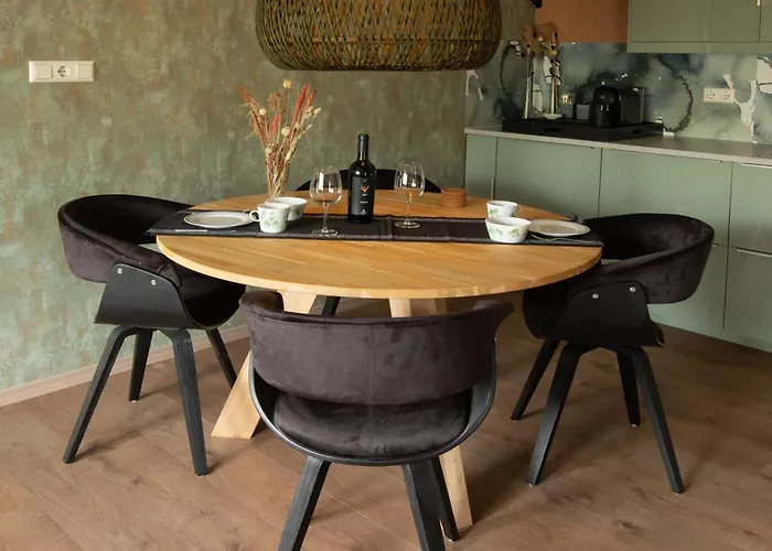 Skitter-rent Bed and breakfast Zwaagdijk-Oost